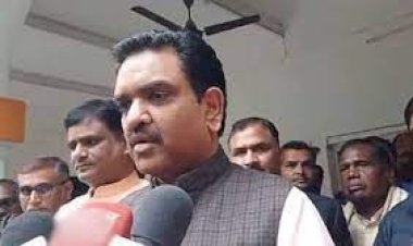 बलिया सामूहिक विवाह फर्जीवाड़े की जांच को पहुंचे असीम अरुण बोले- चोरों पर होगी कार्रवाई; बख्शे नहीं जाएंगे दोषी