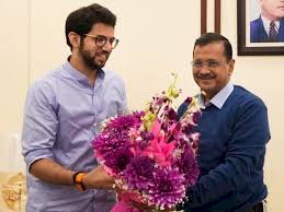 BJP को चुनाव आयोग का आशीर्वाद था', केजरीवाल से मिलने के बाद बोले आदित्य ठाकरे
