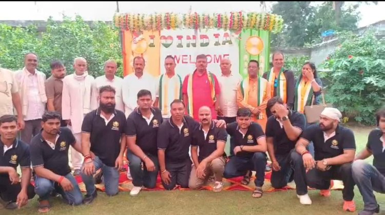 हरियाणा । बिलासपुर पथरेड़ी गांव में यशा फाउंडेशन के अवसर पर गरीब बच्चों के लिए शिक्षा केंद्र का उद्घाटन किया गया ।
